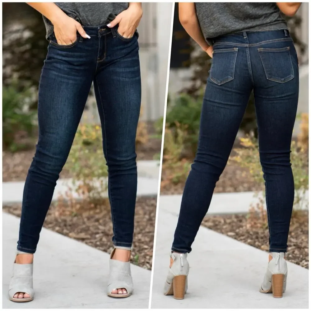 Judy Blue | Women | Joanne Dark Wash Mid Rise Skinny Fit Denim Jeans | Size 29
